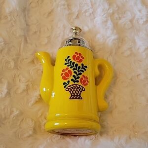 🌴3/$15🌴 Vintage  Koffee Klatch Coffee Pot yellow Avon Home Bathroom Decor